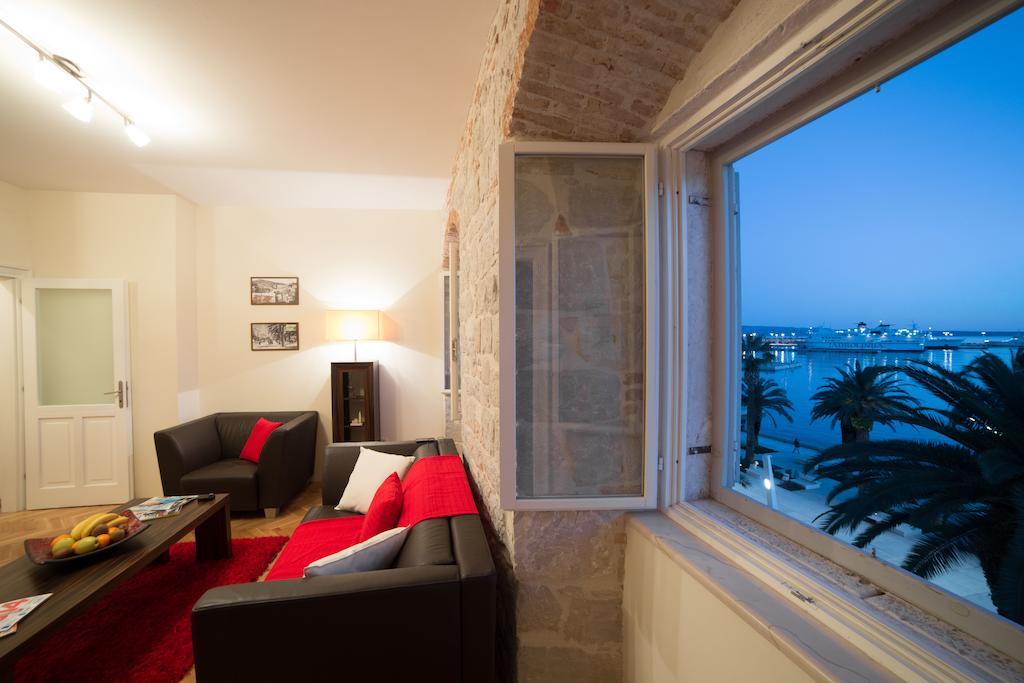 Luxury Apartment Riva With A Magnificient View Spalato Esterno foto