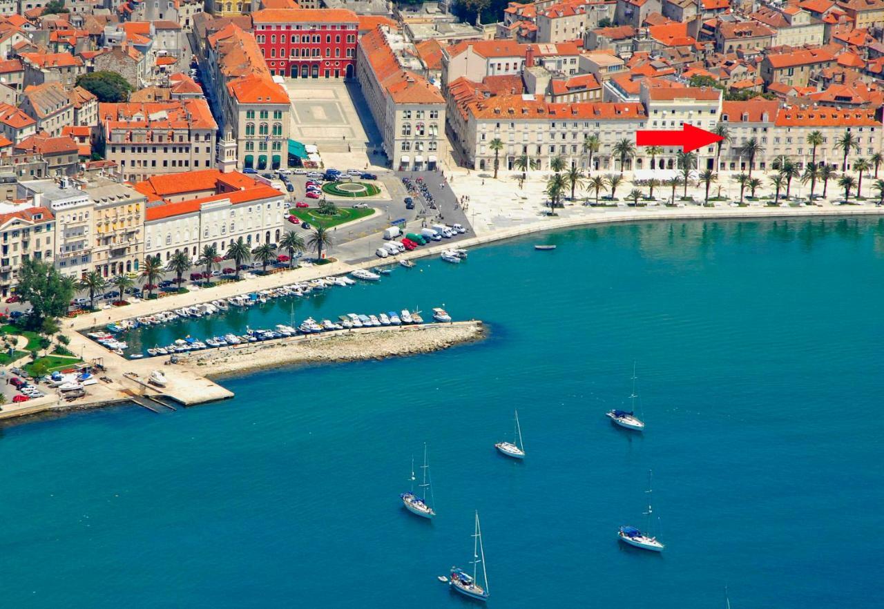 Luxury Apartment Riva With A Magnificient View Spalato Esterno foto